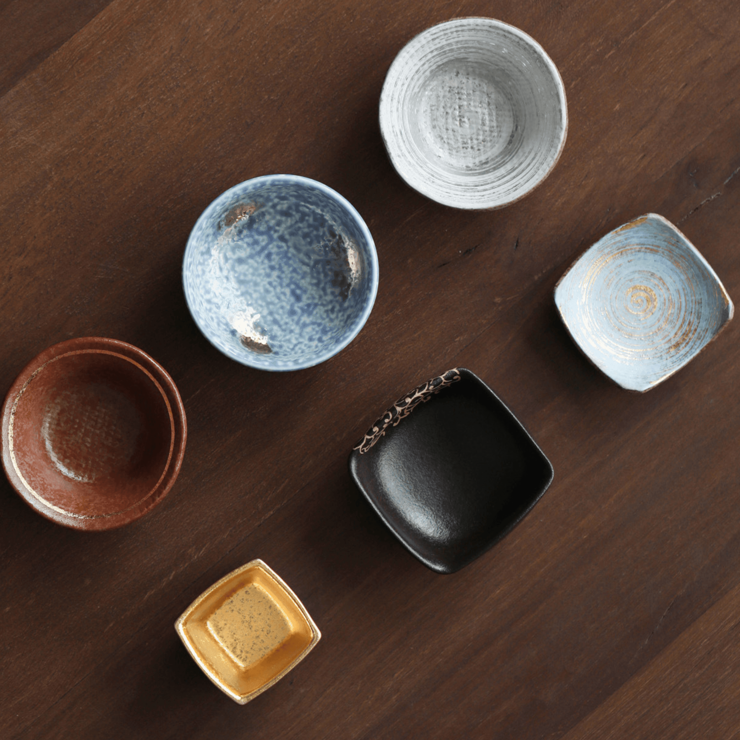 Touetsugama Japanese Golden Glazed Tea Set