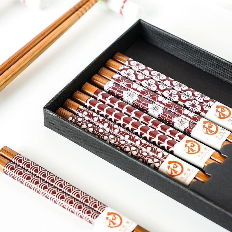 Mutli-Themed Japanese Bamboo Chopsticks Sets