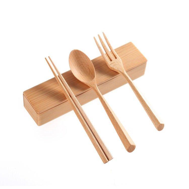 Japanese Minimalistic Wooden Utensil Set With Box