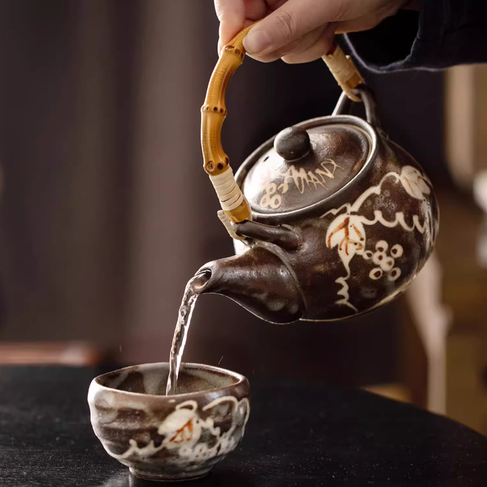 Shino Ware Haruaki Tea Set